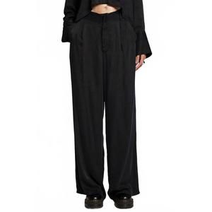 NEW CHASER silky twill trouser in black